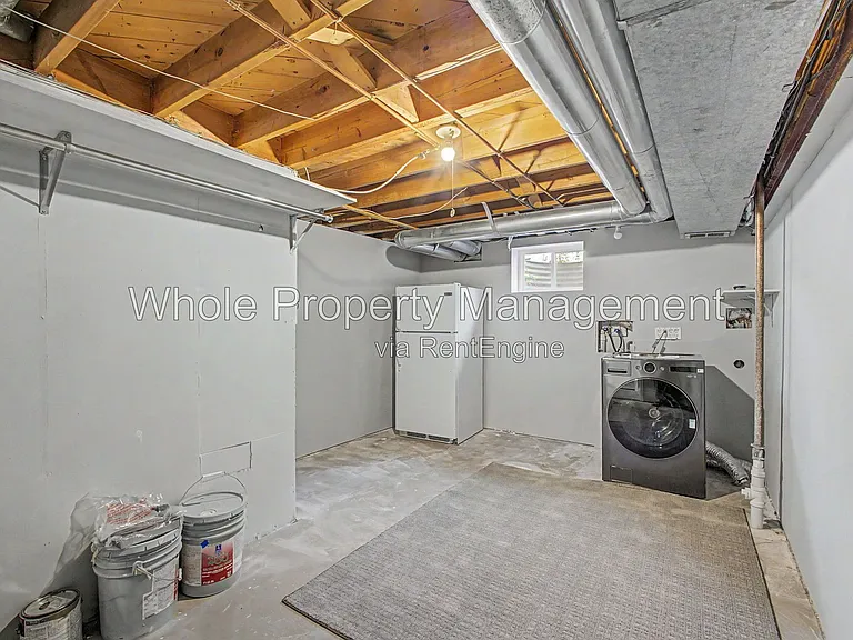 3404 S Clinton Ct — Photo 27