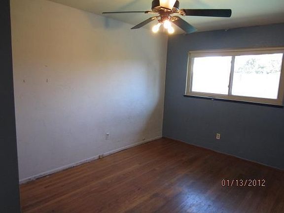 5th image of 5021 46th St