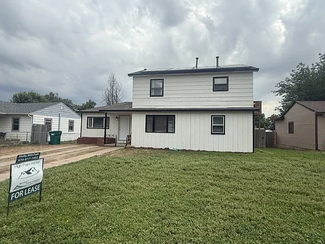 5 bed, 1650 sqft, $2,500 — Photo 1