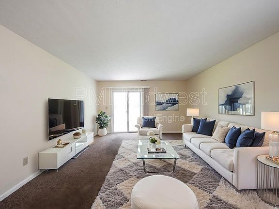 4th image of 5834 Long Ridge Pl