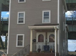 74 Chestnut St, Chelsea, MA 02150