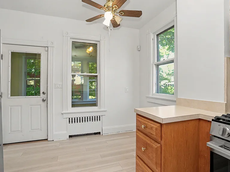 71 Grand St — Photo 7