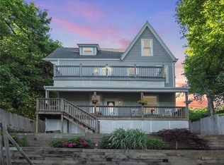 215 7th St, Pittsburgh, PA 15215