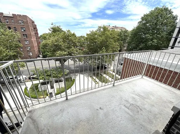 1704 Ocean Avenue image 2 of 10