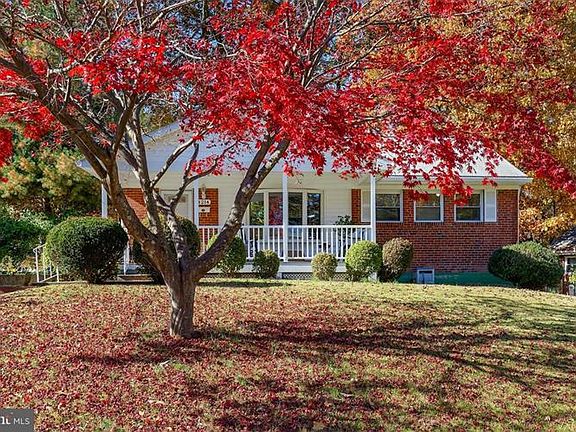 3rd image of 4214 Lamarre Dr