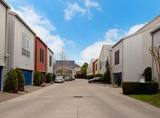 678 Lester St, Houston, TX 77007