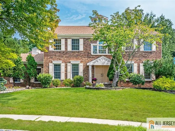 60 Essex Dr, Monmouth Junction, NJ 08852