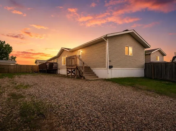 132 SE Greentree Cres, Wood Buffalo, AB T9H 3Y2
