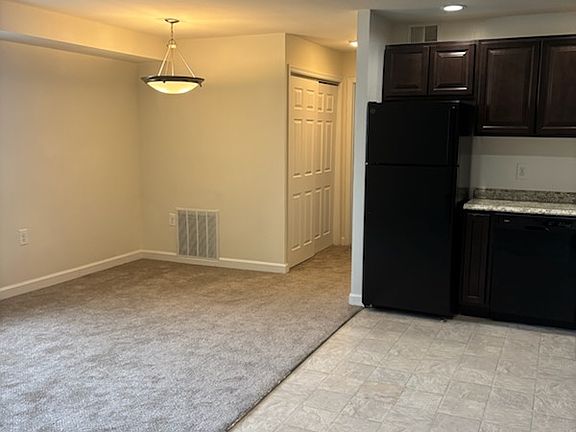 2nd image of 5958 Turnabout Ln APT 1