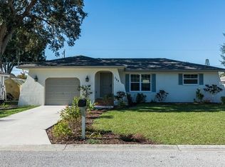 399 Dorchester Dr, Venice, FL 34293
