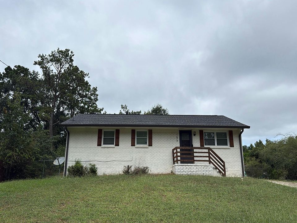 1st image of 156 Inverness Dr