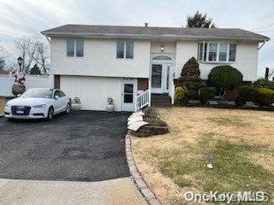 38 W 21st Street, Deer Park, NY, 11729
