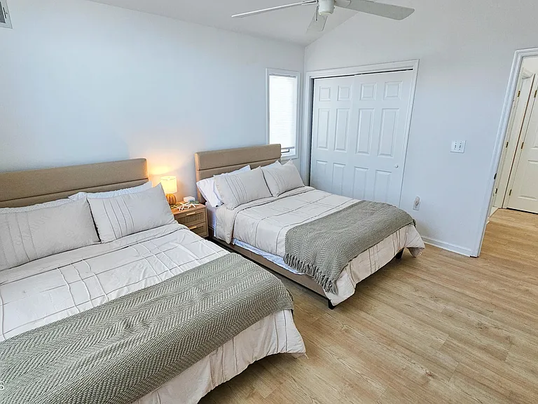 1386 Paul Blvd — Photo 25