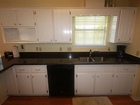 5th image of 714 Roanoke Ct