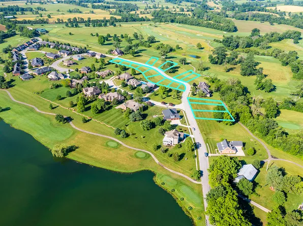 539 Houston Oaks Dr, Paris, KY 40361