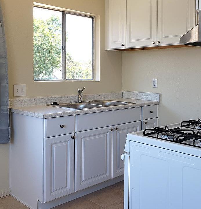 2nd image of 313 W Arrellaga St Unit 16