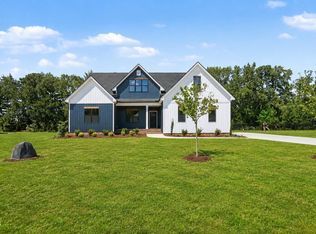 25 Uptown Ct, Zebulon, NC 27597