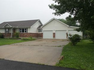 272 Ronea Dr, Lincoln, MO 65338