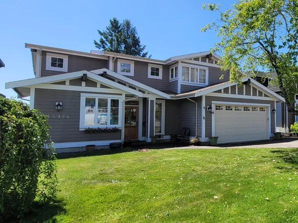 15974 Buena Vista Ave, White Rock, BC V4B 2A5