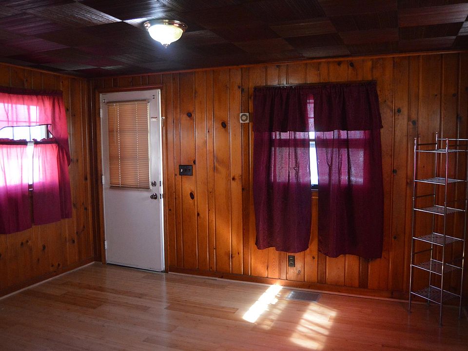 1st image of 3514 Benninghofen Ave #1