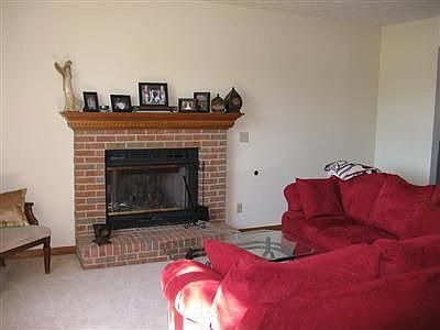 5th image of 3010 Countryside Ln