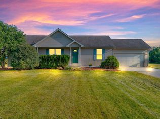 5470 Washington Rd, Carsonville, MI 48419