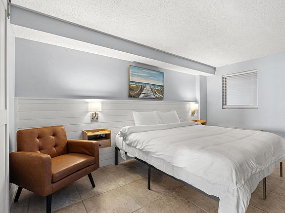 5th image of 2300 Ocean Blvd. N #231