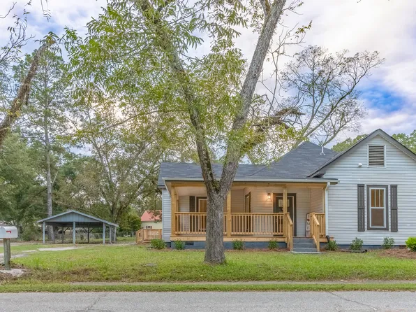 453 Folk Ave, Woodbury, GA 30293