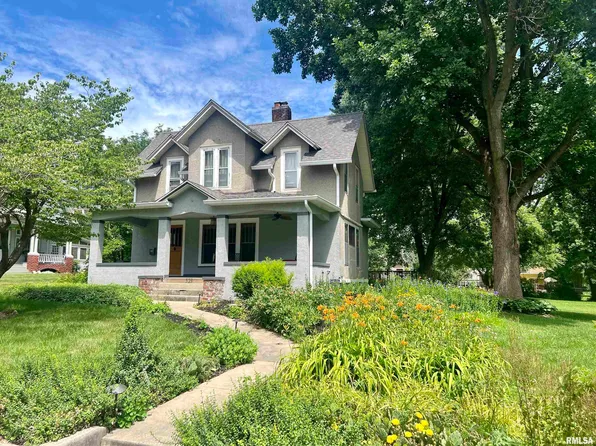 523 N Academy St, Galesburg, IL 61401