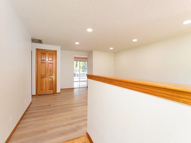 12920 SE 157th Pl — Photo 6