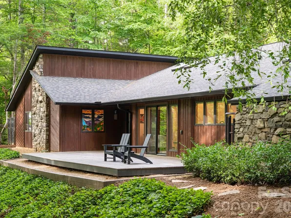 144 Sondley Pkwy, Asheville, NC 28805