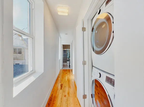 12 Rock St #2, New Haven, CT 06511