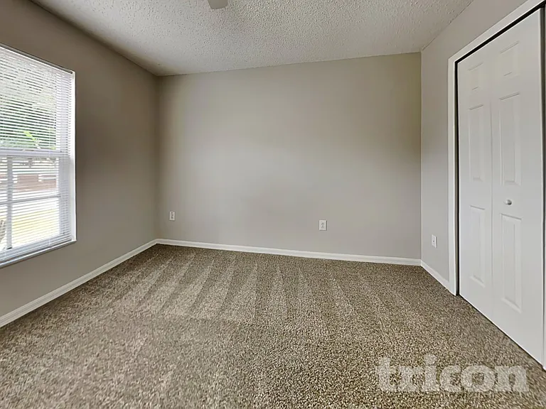 4307 Country Hills Blvd — Photo 12