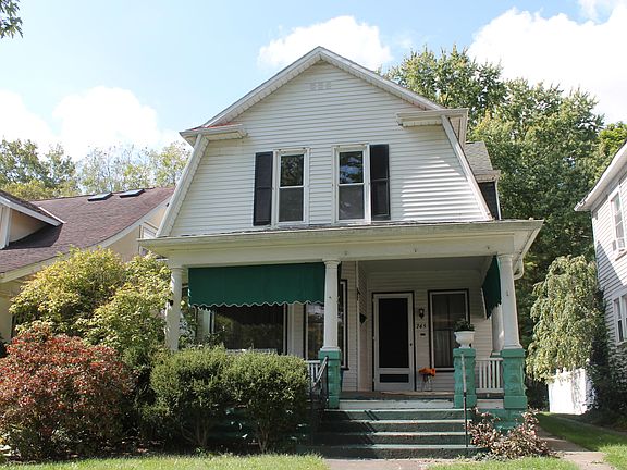 2nd image of 745 Crescent Dr