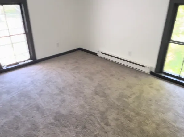36 Oak St APT B, Norwalk, OH 44857