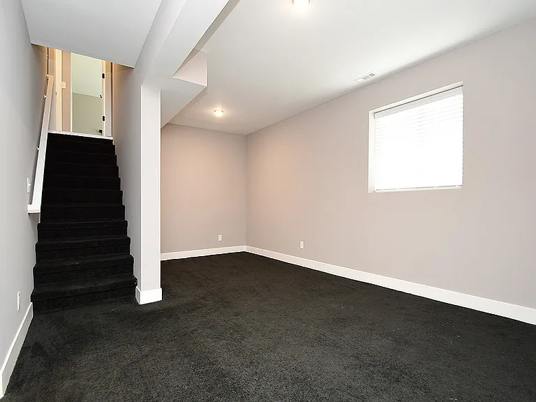 4004 N 162nd Ave — Photo 17