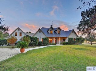 1747 Borchert Loop, Lockhart, TX 78644