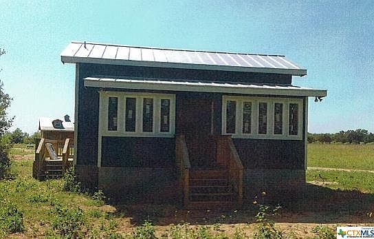 4th image of 837 County Road 426