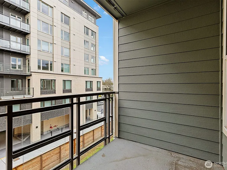16275 NE 85th St #311 — Photo 10