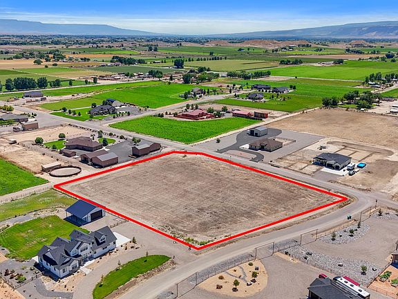 5th image of 1642 Saddle Ring Ct