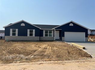 160 Rivers Edge Dr, Moscow Mills, MO 63362