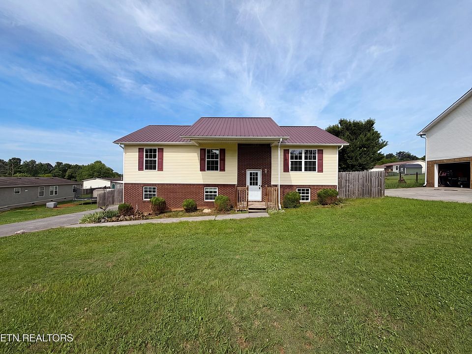 1st image of 4509 Primrose Cir