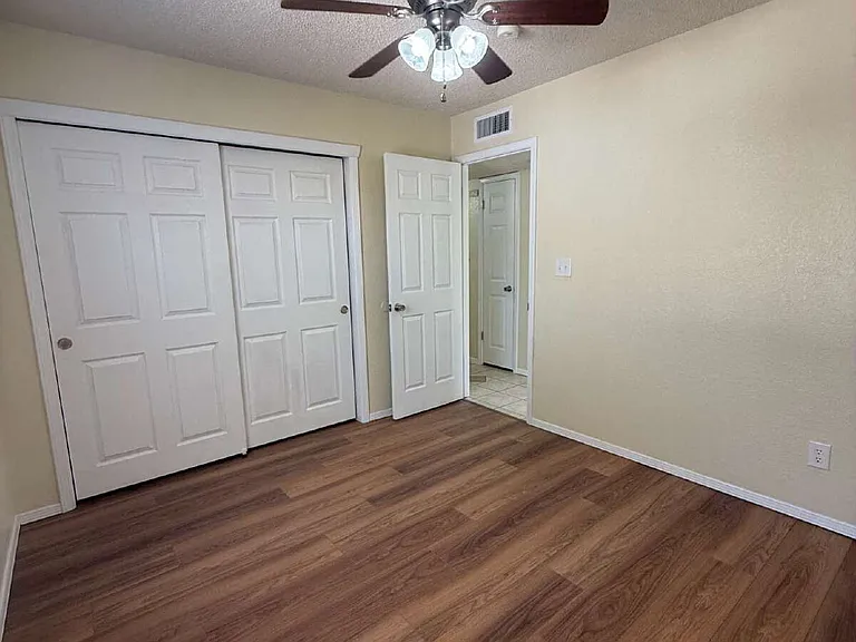 12000 Ivory Gate Way — Photo 18