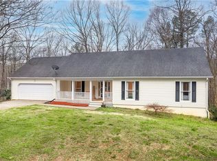 1620 River Glen Rd, Auburn, GA 30011