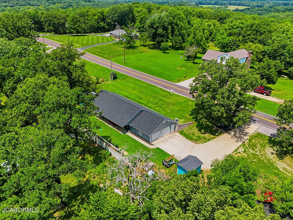 1st image of 6613 Tanner Bridge Rd