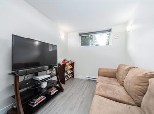 860 AA Carter Ave, Winnipeg, MB R3M2E1