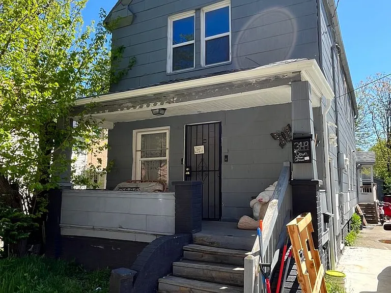 3149 W 32nd St — Photo 44