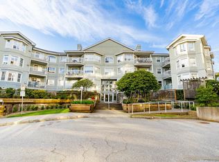 13955 Laurel Dr #104, Surrey, BC V3T 1A8