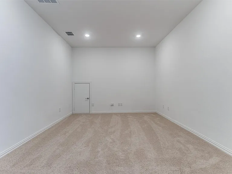 7921 Lindheimer Ln — Photo 30