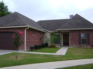 106 Soaring Cv, Carencro, LA 70520